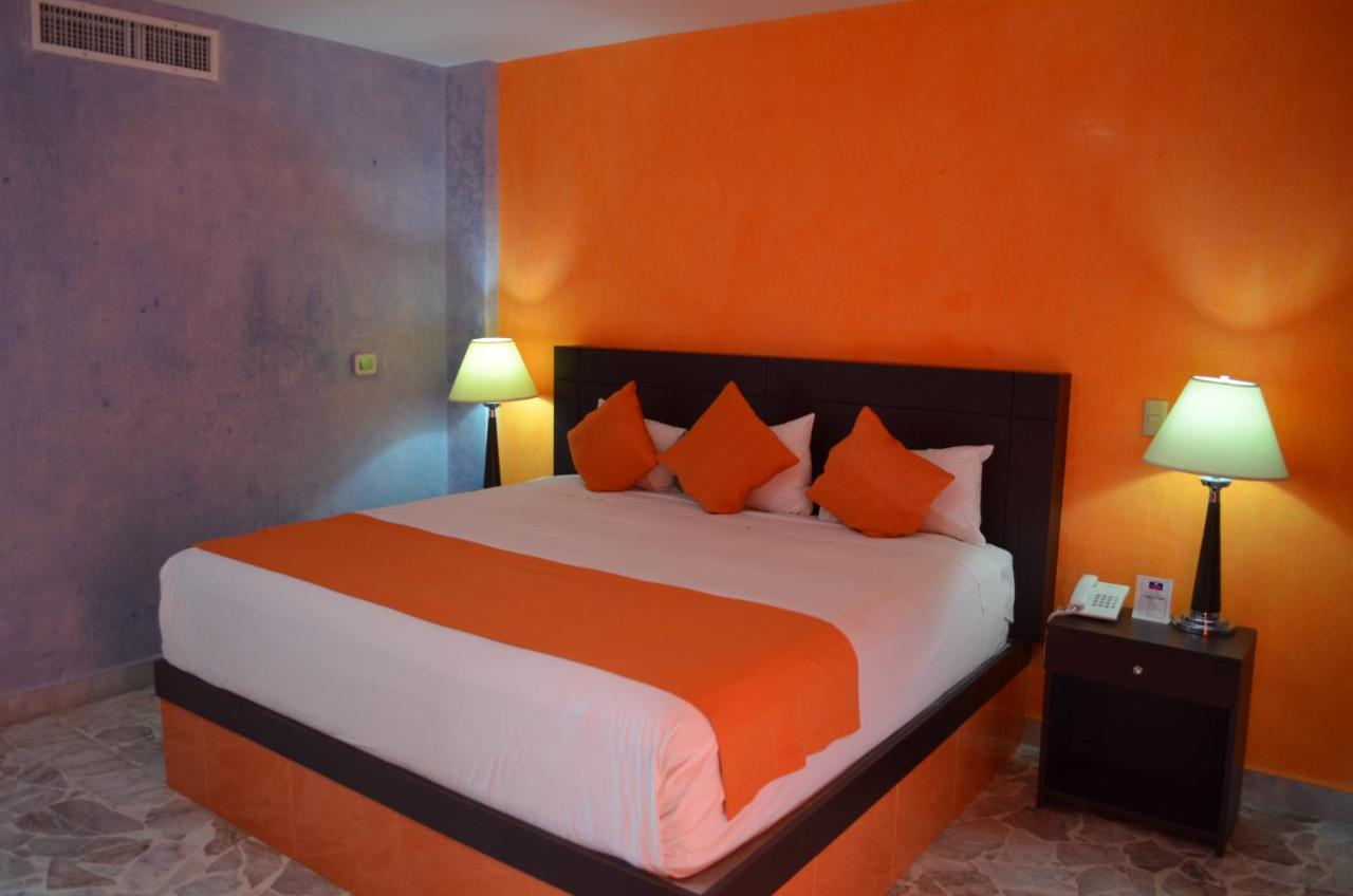 Hotel María Eugenia Tuxtla Gutiérrez Exterior foto