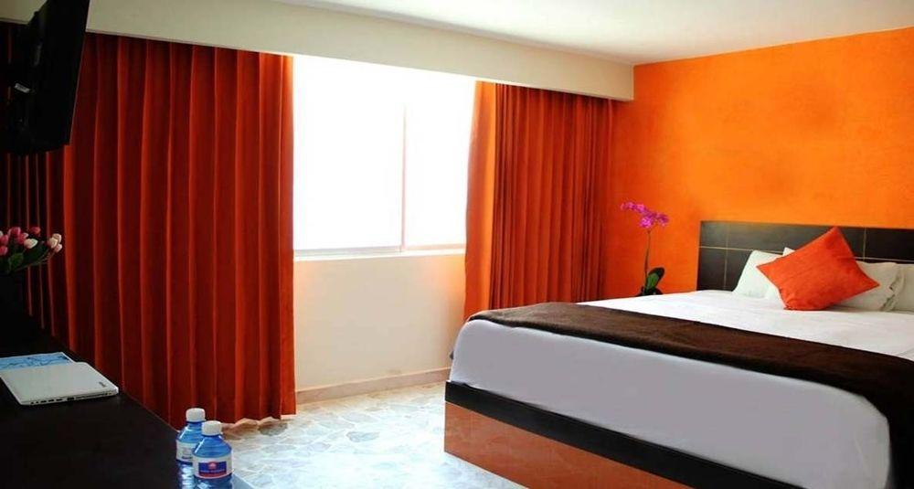 Hotel María Eugenia Tuxtla Gutiérrez Exterior foto